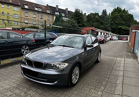 BMW 118i 118 Baureihe 1 Lim. TÜV NEU*APPLE CAR PLAY
