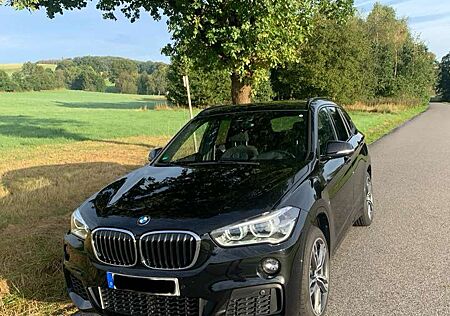 BMW X1 xDrive 20 d M Sport/ Kamera/ el-Heckklappe