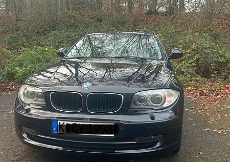 BMW 118i 118 Edition Lifestyle