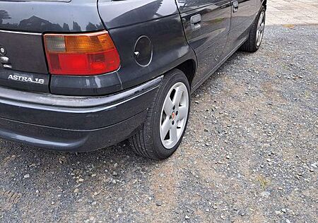 Opel Astra CD