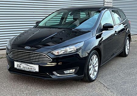 Ford Focus Turnier Titanium Automatik SHZ NAVI **