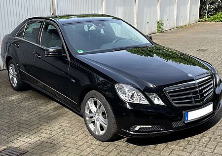 Mercedes-Benz E 350 CGI BlueEFFICIENCY 7G-TRONIC Elegance