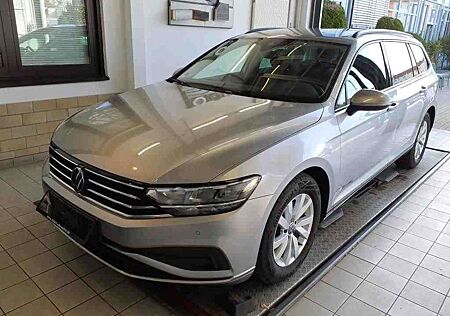 VW Passat Variant Volkswagen Passat*Variant*Navi*App-Con*Kamera*Sitzh*Alu*