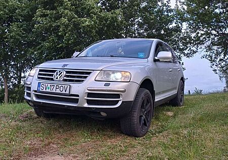 VW Touareg Volkswagen 2.5 R5 TDI