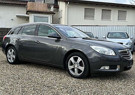 Opel Insignia 2.0CDTI Sport SHZ Navi 160PS Scheckheft Zahnriemen