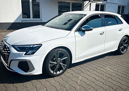 Audi S3 Sportback 2.0 TFSI quattro