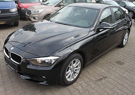 BMW 320 Baureihe 3 Lim. i