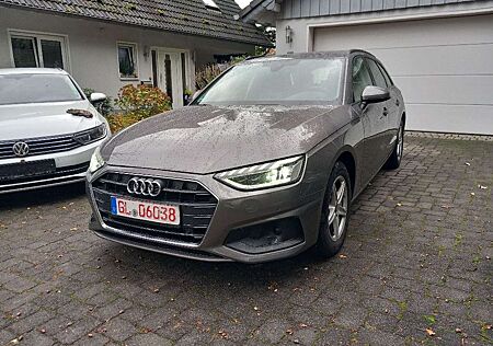 Audi A4 Avant 35 TDI S-tronic