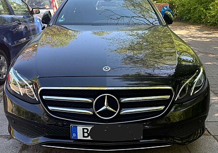 Mercedes-Benz E 220 d 9G-TRONIC
