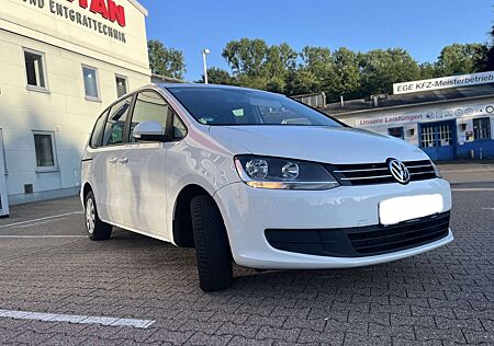 VW Sharan Volkswagen 2.0 TDI DSG BlueMotion Technology Comfortline