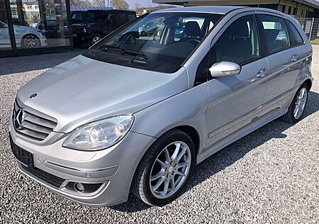 Mercedes-Benz B 200 CDI Autotronic*AHK*Bi-Xenon*COMAND*EDW*PTS*