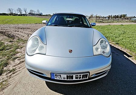 Porsche 996 911 Carrera