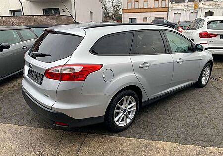 Ford Focus Turnier Sync Edition Family