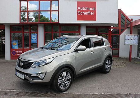 Kia Sportage 2.0 CRDi 184 AWD Aut. Navi 8-fach Alu