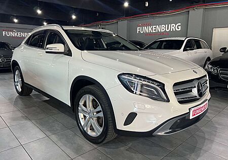 Mercedes-Benz GLA 220 CDI 4Matic AUT/LEDER/NAVI/XEN/KAMERA/AHK
