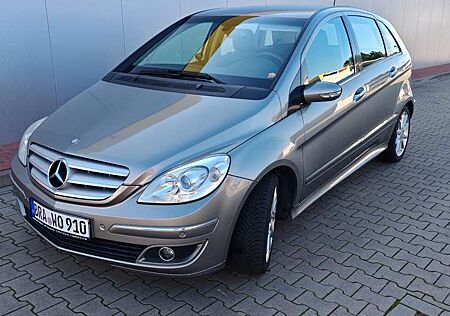 Mercedes-Benz B 170 Autotronic