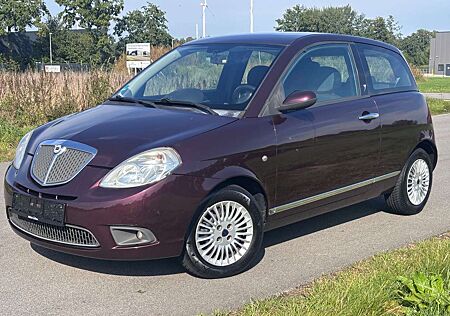 Lancia Ypsilon 1.4 16v 95ps-Klima-149Tkm-