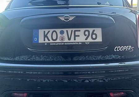 Mini Cooper S Sport-Aut. Seven