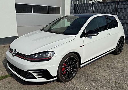 VW Golf Volkswagen VII Lim. GTI Clubsport BMT Schalensitze