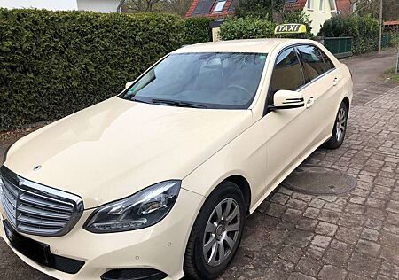 Mercedes-Benz E 200 BlueTec (212.006)