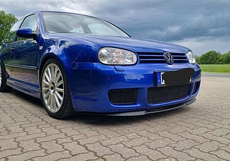 VW Golf Volkswagen 3.2 R32 4Motion DSG