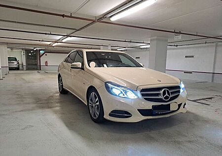 Mercedes-Benz E 220 BlueTEC BlueEFFICIENCY Edition 9G-TRONIC Avantgard