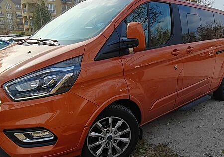 Ford Tourneo Custom 320 L2H1 VA Autm.Titanium