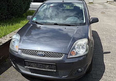 Ford Fiesta 1.4 Ambiente