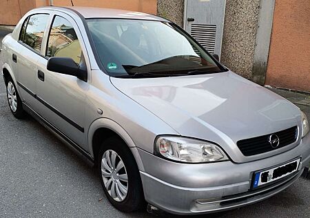 Opel Astra 1.2