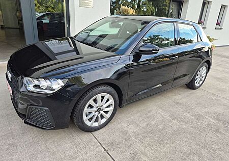 Audi A1 Sportback 35 TFSI basis 150 Ps Automatik