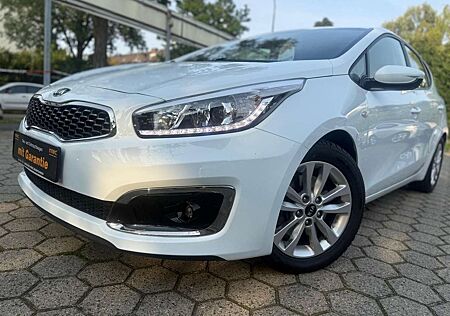 Kia Cee'd Ceed / (1.4L-101PS)KLIMAAUT.NAVI.KAMERA.GARANTIE