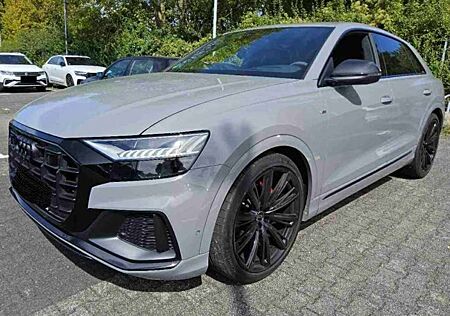 Audi Q8 50TDI Q S LINE COMP+PANO MASSAGE 23"RED BELTS