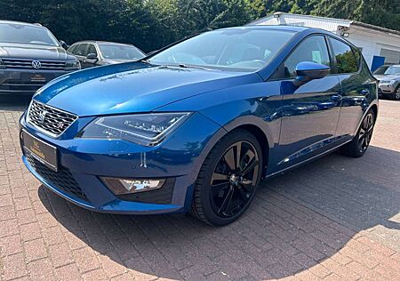 Seat Leon 1.4TSI FR *LED*Sport*Navi*SHZ* Sound*