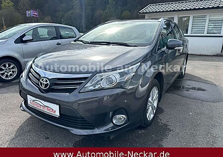 Toyota Avensis 2.0 D-4D Kombi Life-Navi-Kamera-AHK-Klim