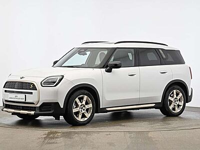 MINI Countryman SE All4 Favoured Trim