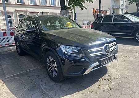Mercedes-Benz GLC 350 d 4Matic**Vollausstattung**