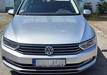 VW Passat Variant Volkswagen Diesel 2.0 TDI SCR DSG (BlueM. Tech
