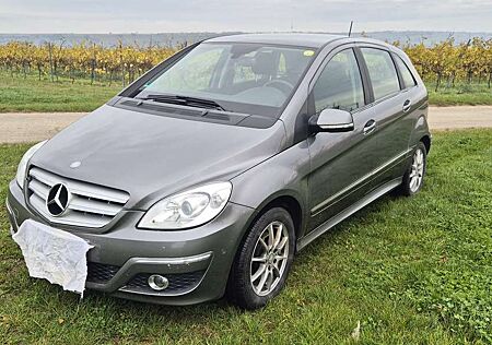 Mercedes-Benz B 180 CDI
