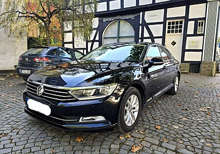 VW Passat Volkswagen 2.0 TDI Limousine/Xenon/Massage/Android/Apple Car