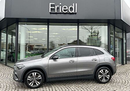 Mercedes-Benz GLA 180 Progr. Distronic LED Night AHK
