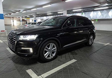 Audi Q7 3.0 TDI e-tron quattro tiptronic
