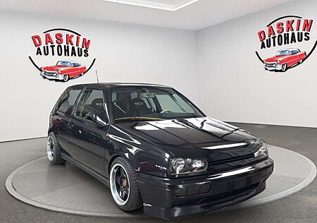 VW Golf Volkswagen GTI EINZELSTÜCK*SCHECKHEFT GEPFLEGT*