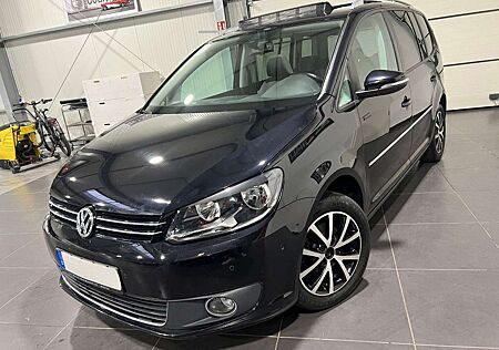 VW Touran Volkswagen 1.4 TSi **Navi*SHZ*AHK*Temp*Panorama**