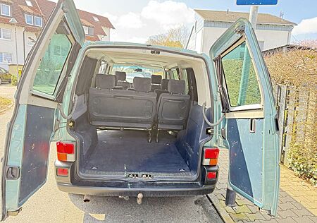 VW T4 Caravelle Volkswagen VR6 2L3 Autm.