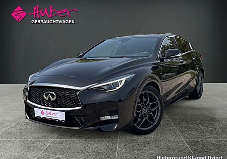 Infiniti Q30 2.0 Sport Tech 211 PS ( *ALLRAD * BOSE* )