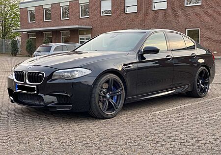 BMW M5 F10 VOLL AUSSTATTUNG Keyles Go/ Bang&Olufsen. TOP