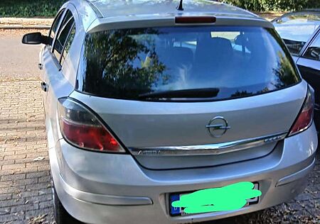 Opel Astra 1.4 Innovation 110 Jahre