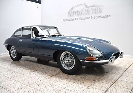 Jaguar E-Type S.1 FHC 4.2 "Matching Numbers" Top-Zustand