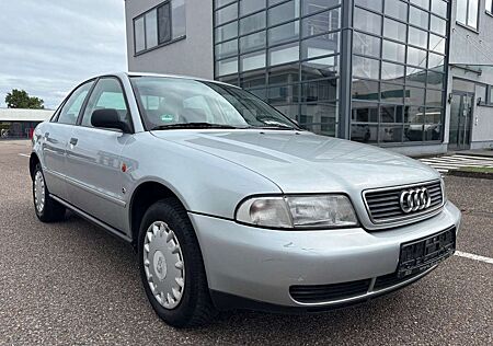 Audi A4 1.8 Automatik Schiebedach 1.Hand