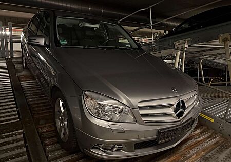 Mercedes-Benz C 200 Kompressor Automatik Avantgarde